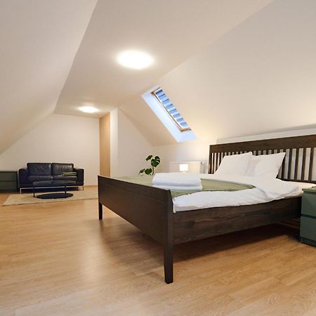 Kesta Apartman Martin Buitenkant foto